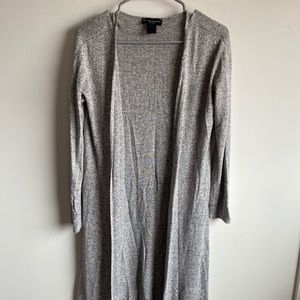 Lightweight gray duster